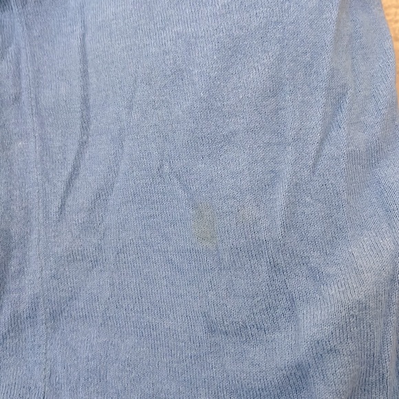 GAP Factory Top - Picture 7 of 7